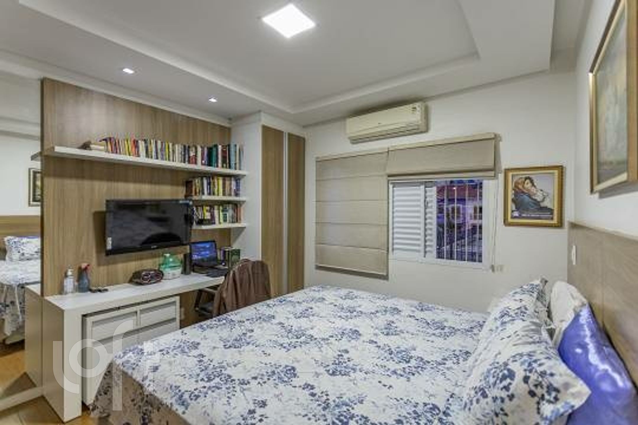 Casa à venda com 4 quartos, 197m² - Foto 4