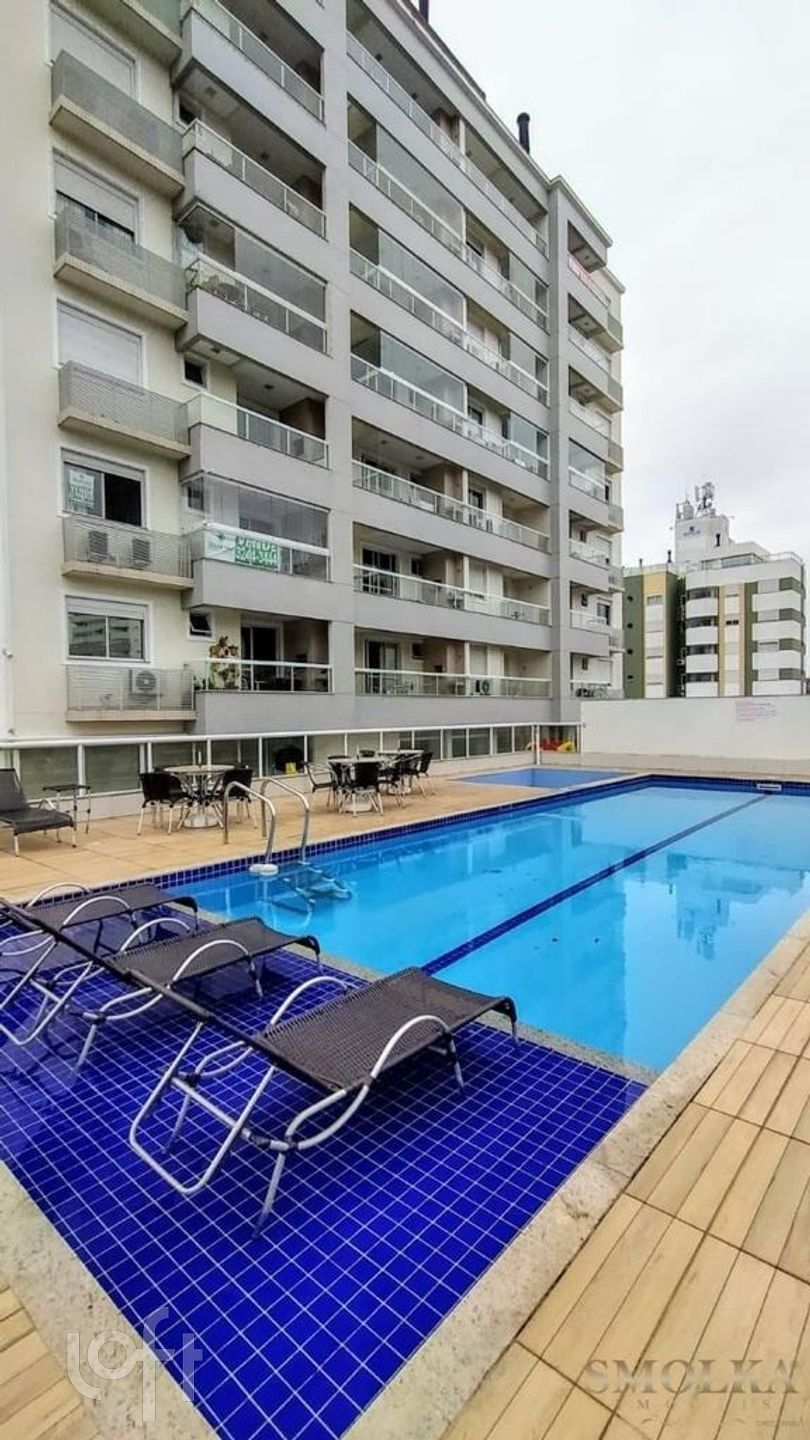 Apartamentos com 69m², 2 quartos, 1 suíte, 2 garagens, no bairro Balneário em Florianópolis