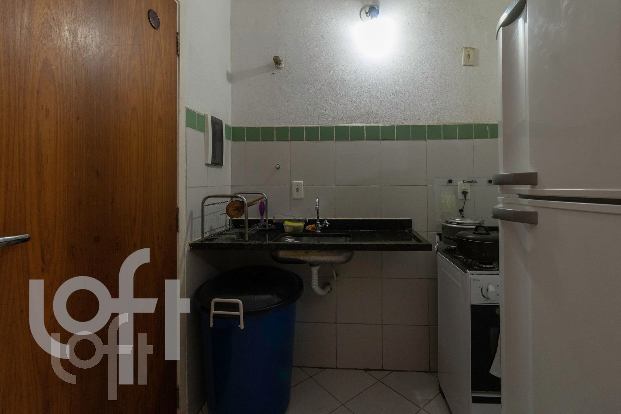 Apartamento à venda com 1 quarto, 30m² - Foto 8