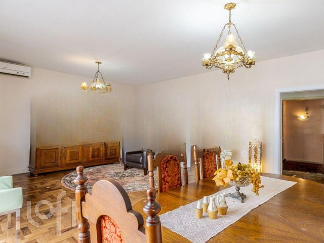 Apartamento com 144m², 3 dormitórios, Bom Fim em Porto Alegre