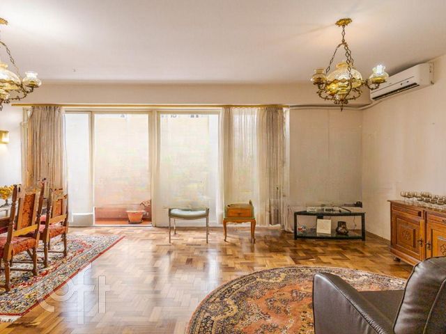 Apartamento com 144m², 3 dormitórios, Bom Fim em Porto Alegre