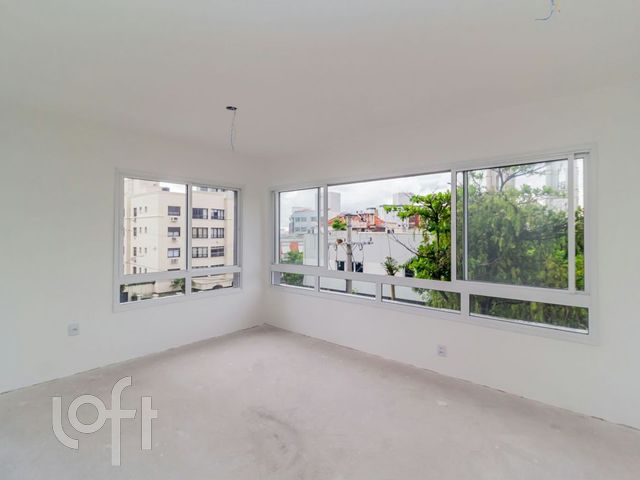 Apartamento com 70m², 2 dormitórios, 2 suítes, 1 vaga, Floresta em Porto Alegre