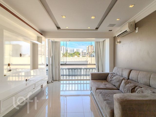 Apartamento com 86m², 2 dormitórios, 2 vagas, Higienópolis em Porto Alegre