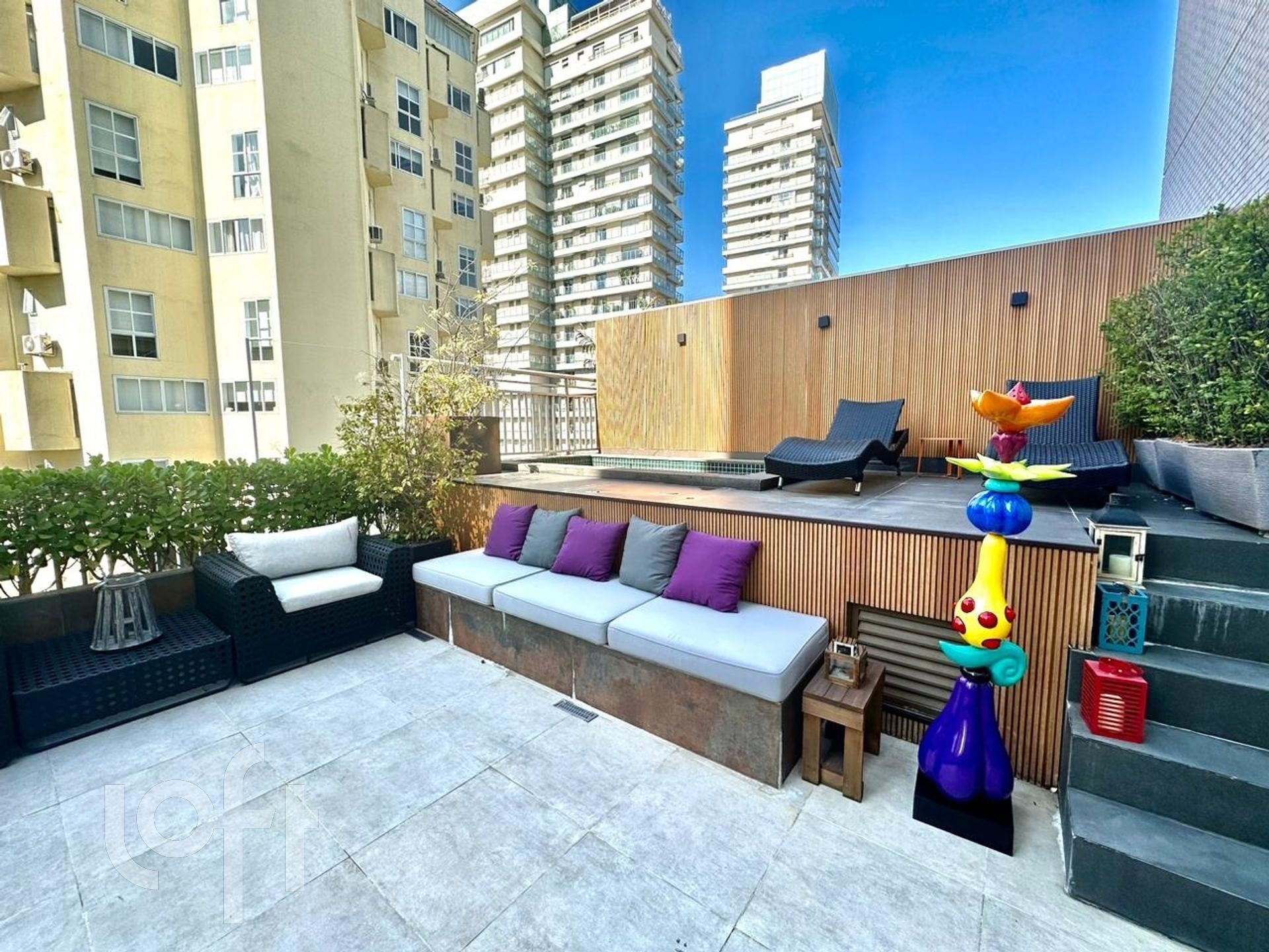 Apartamento à venda com 2 quartos, 213m² - Foto 2