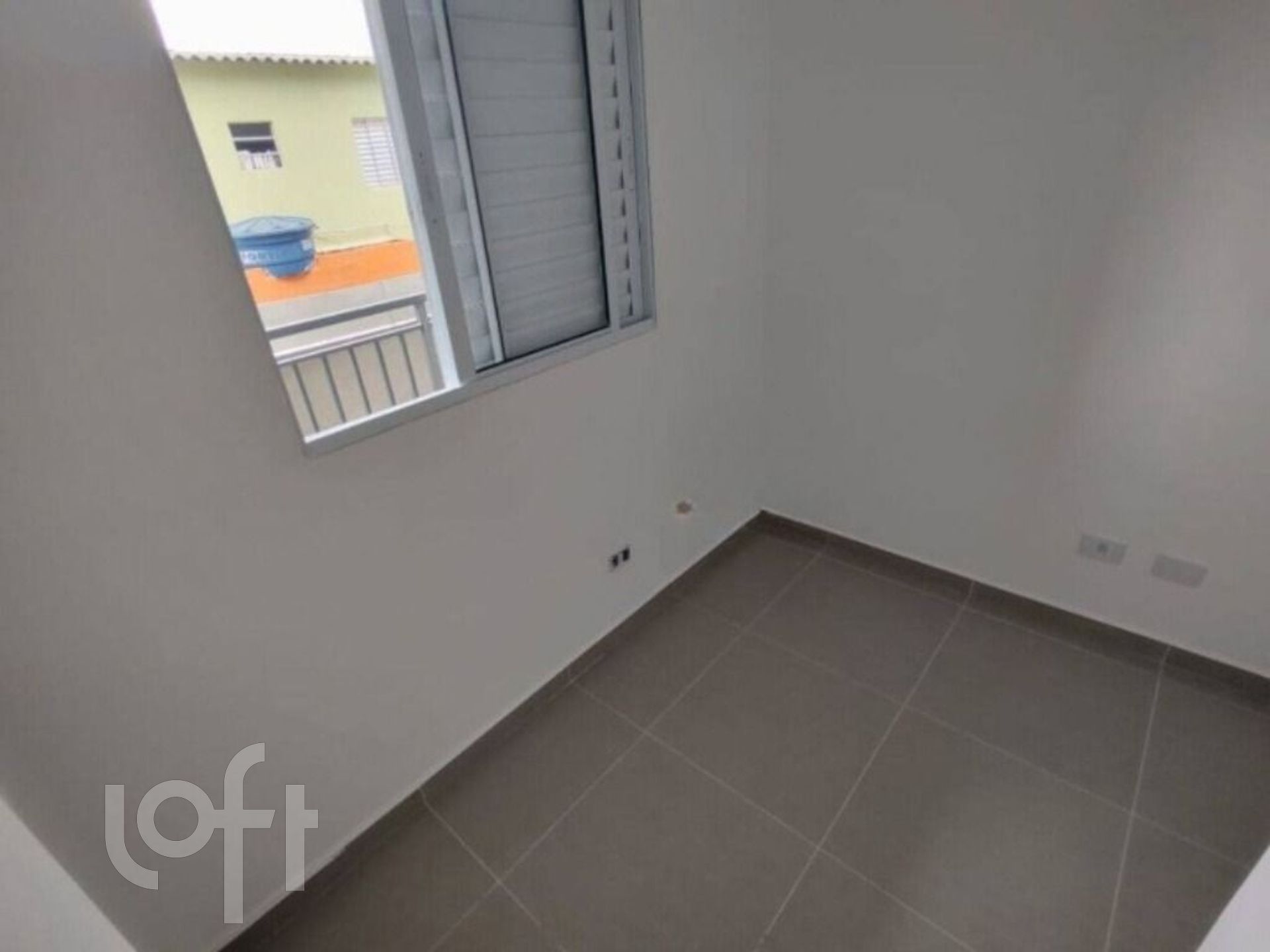 Apartamento à venda com 2 quartos, 37m² - Foto 13