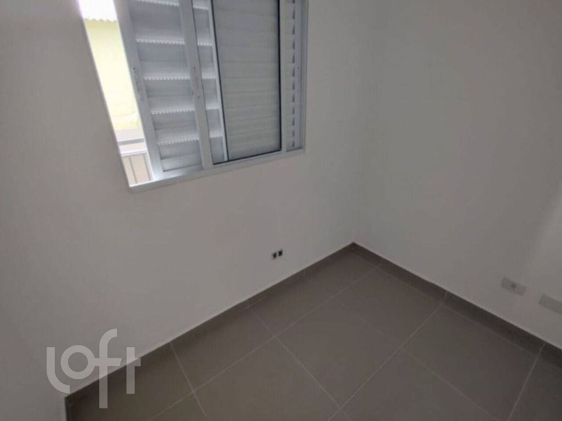 Apartamento à venda com 2 quartos, 37m² - Foto 10