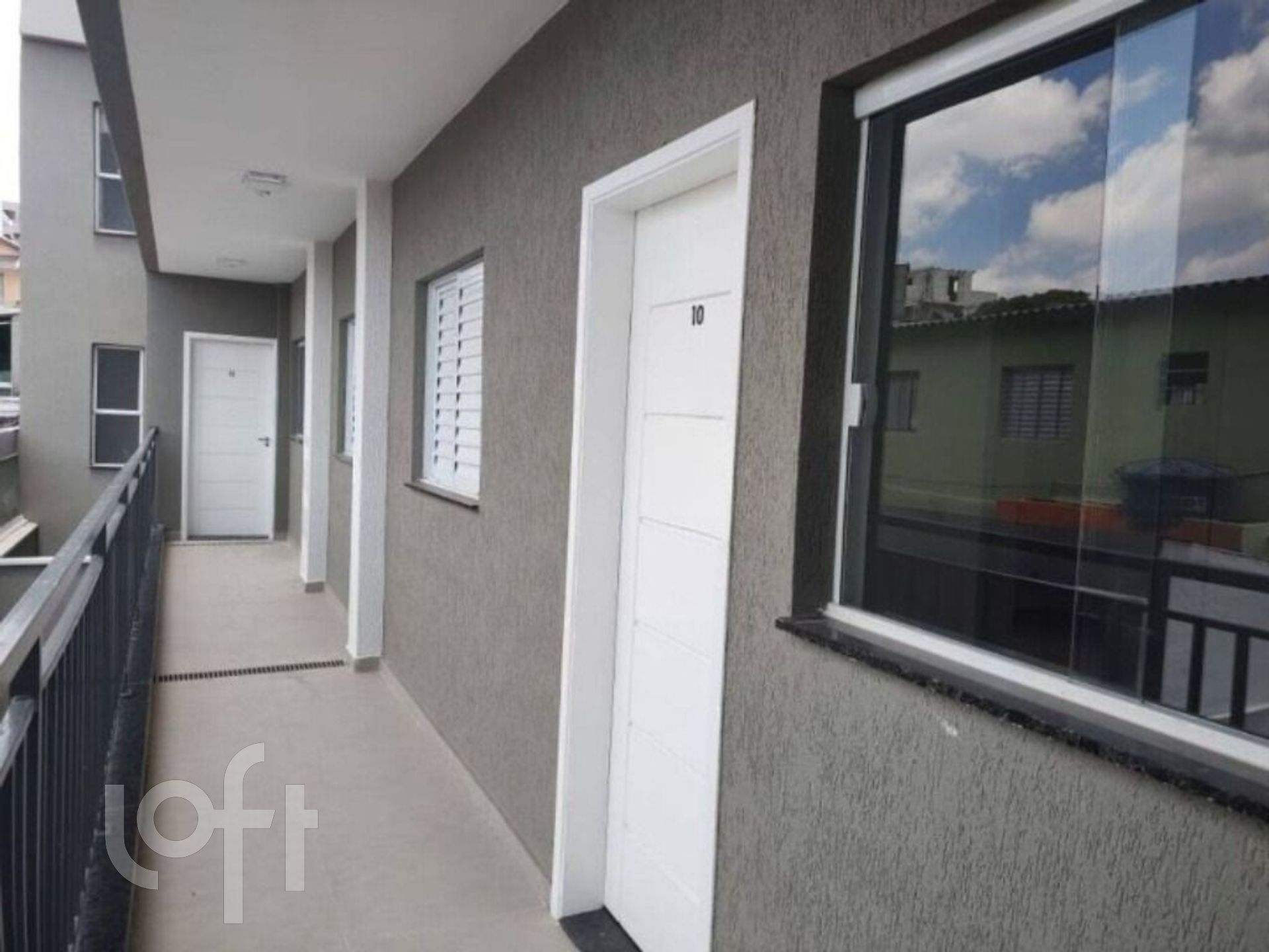 Apartamento à venda com 2 quartos, 37m² - Foto 8