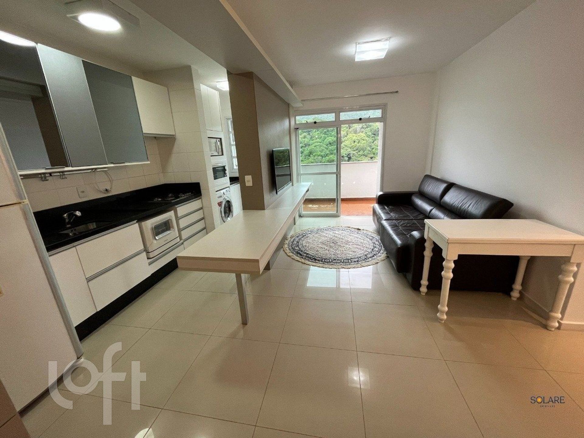 Apartamento à venda em Itacorubi com 131 m², 1 quarto, 2 vagas