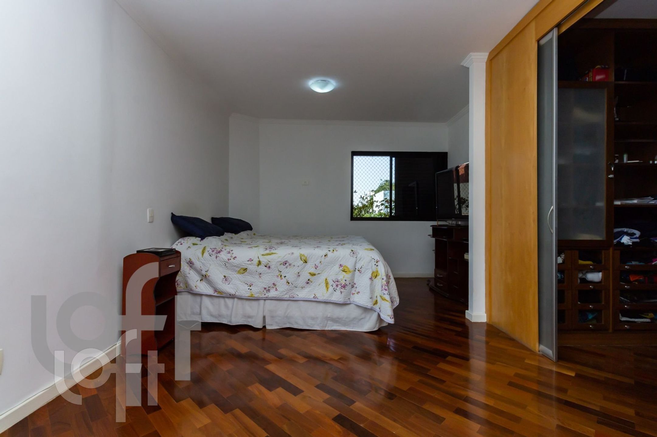 Apartamento à venda com 4 quartos, 253m² - Foto 35