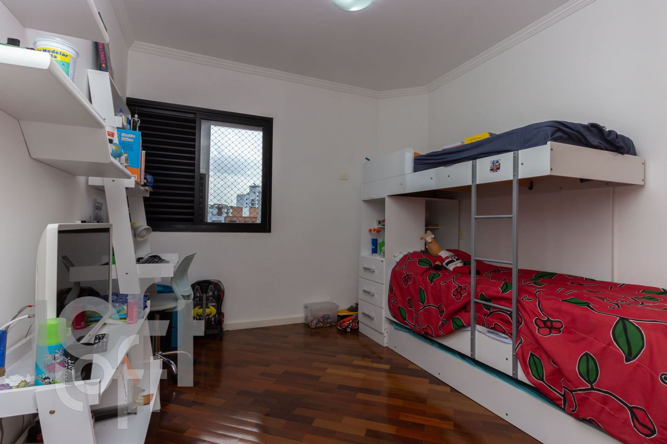 Apartamento à venda com 4 quartos, 253m² - Foto 29