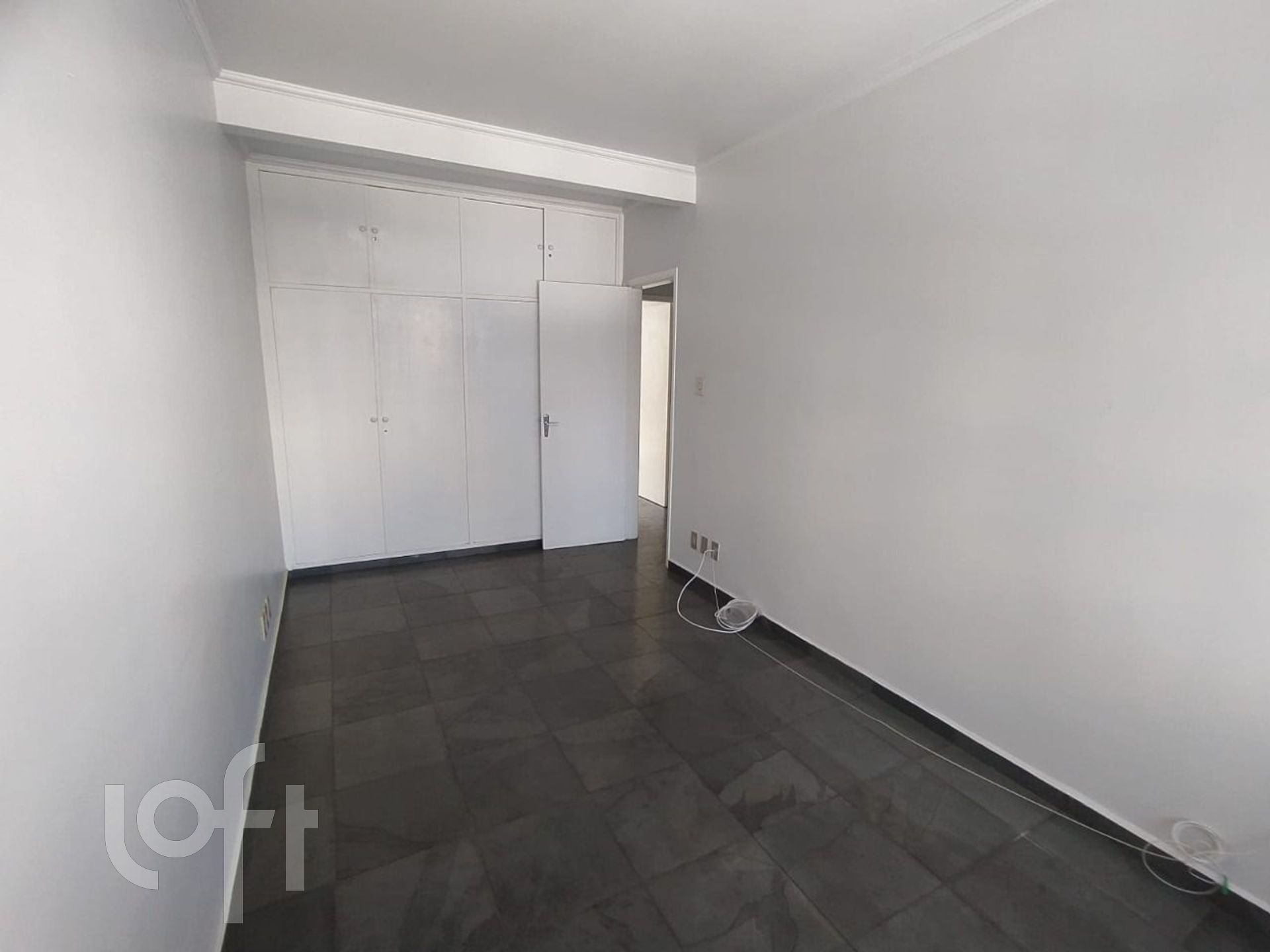 Apartamento à venda com 3 quartos, 100m² - Foto 11