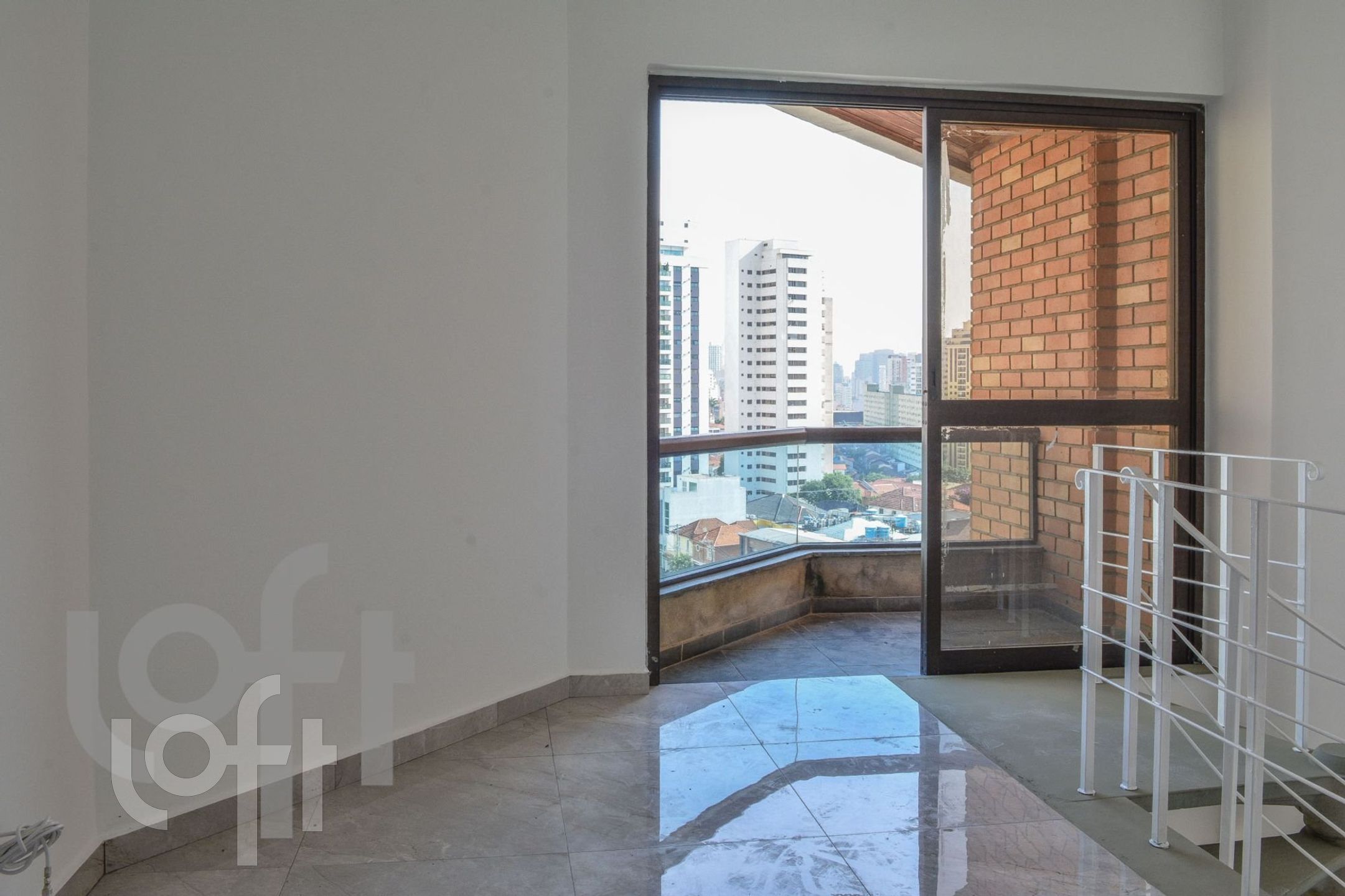 Apartamento à venda com 1 quarto, 62m² - Foto 5