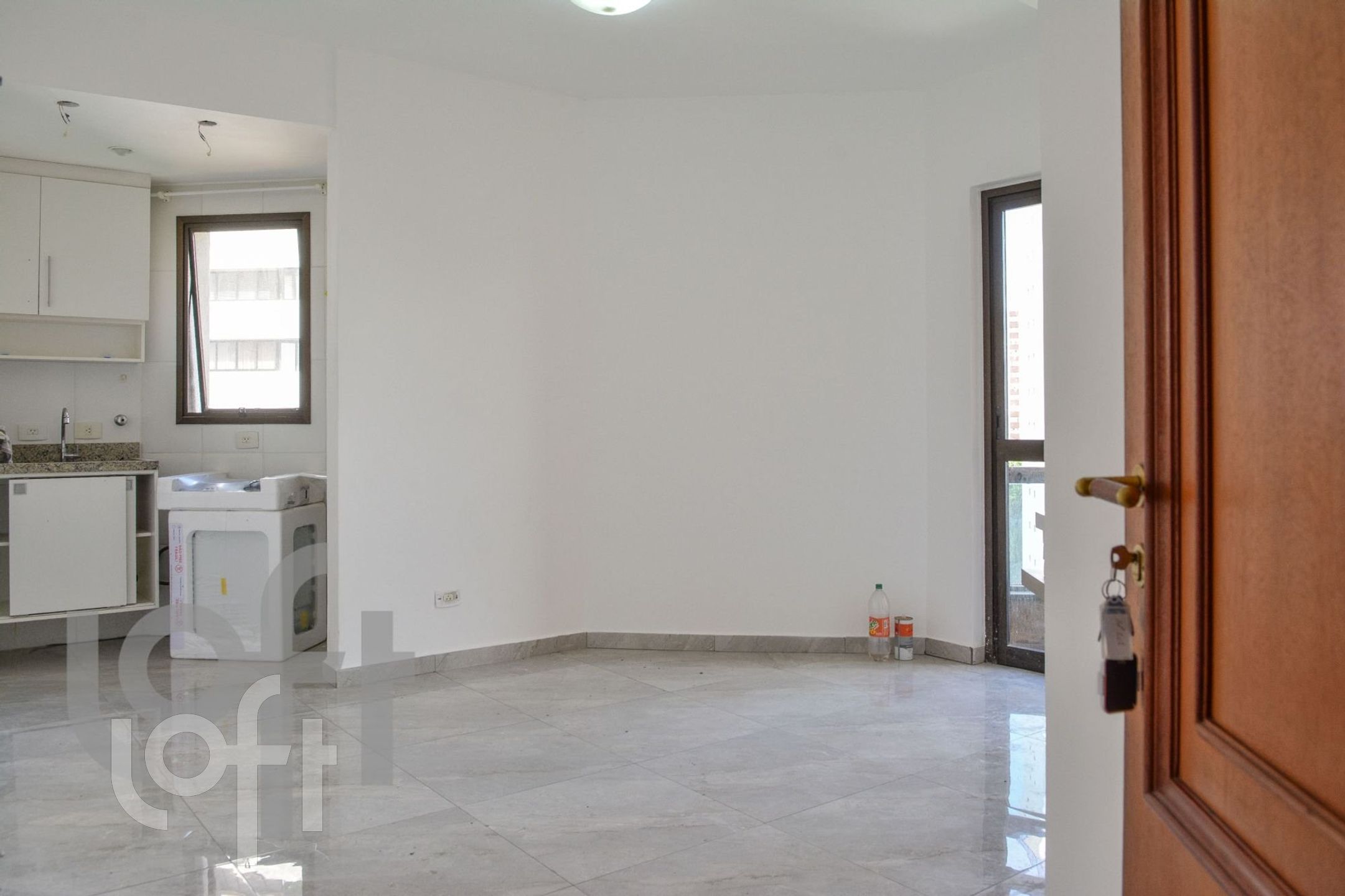 Apartamento à venda com 1 quarto, 62m² - Foto 12