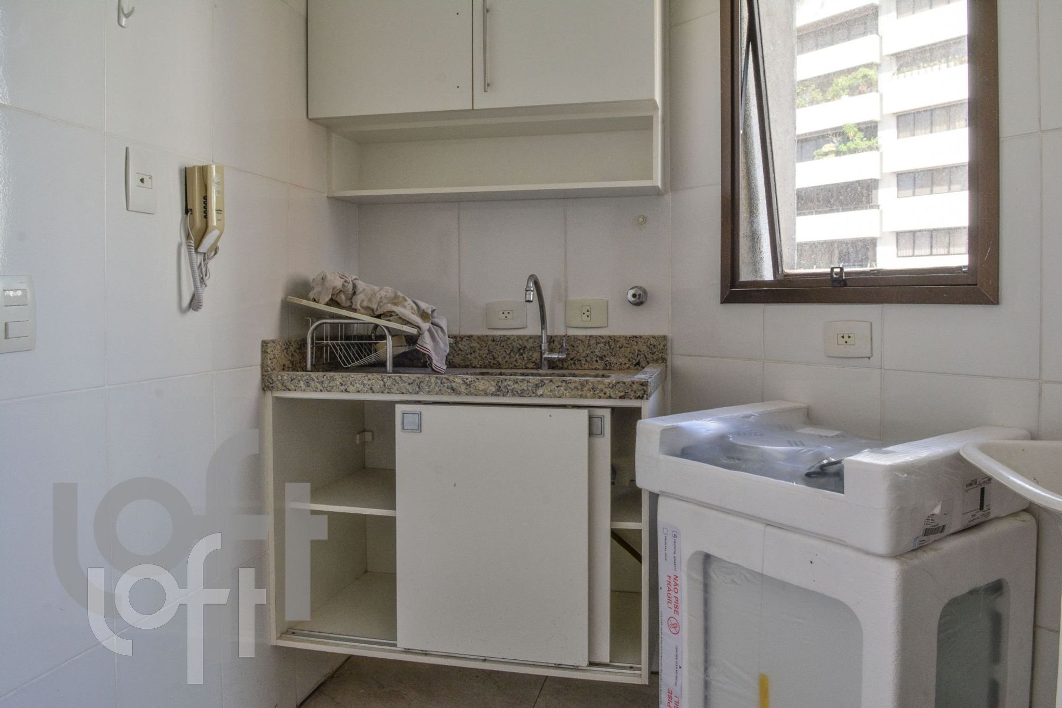 Apartamento à venda com 1 quarto, 62m² - Foto 13