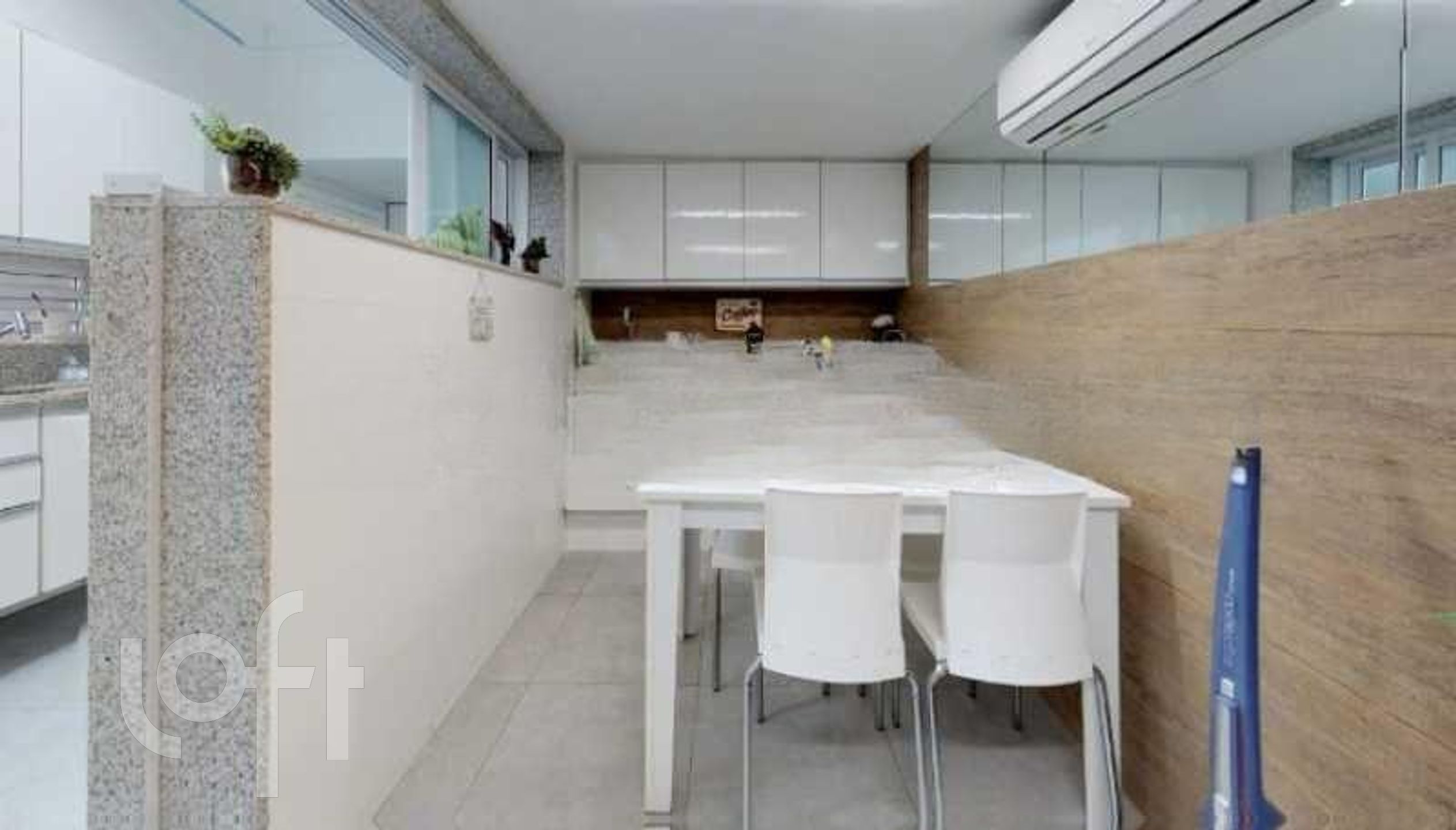 Casa à venda com 1 quarto, 350m² - Foto 9