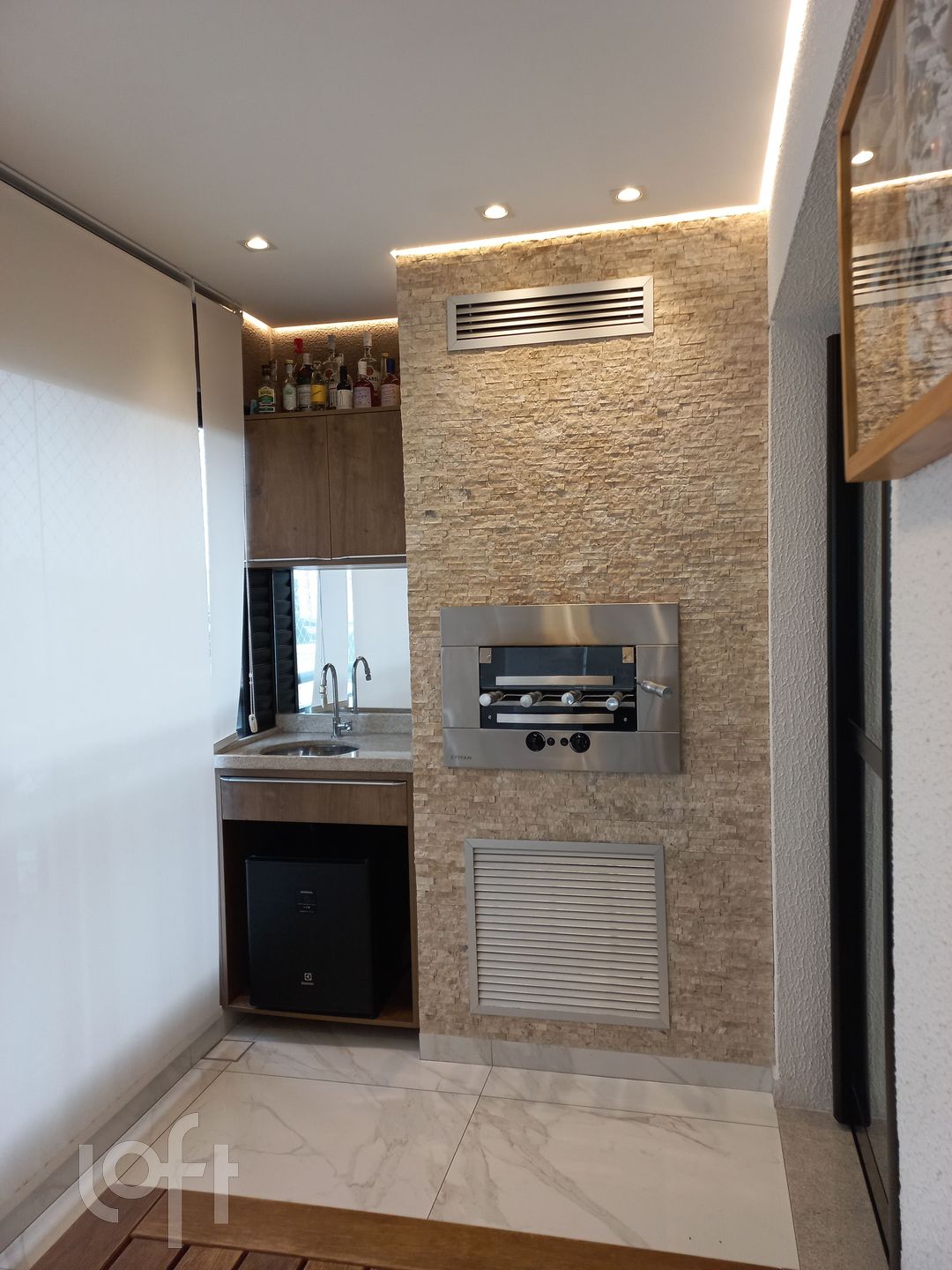 Apartamento à venda com 2 quartos, 62m² - Foto 11