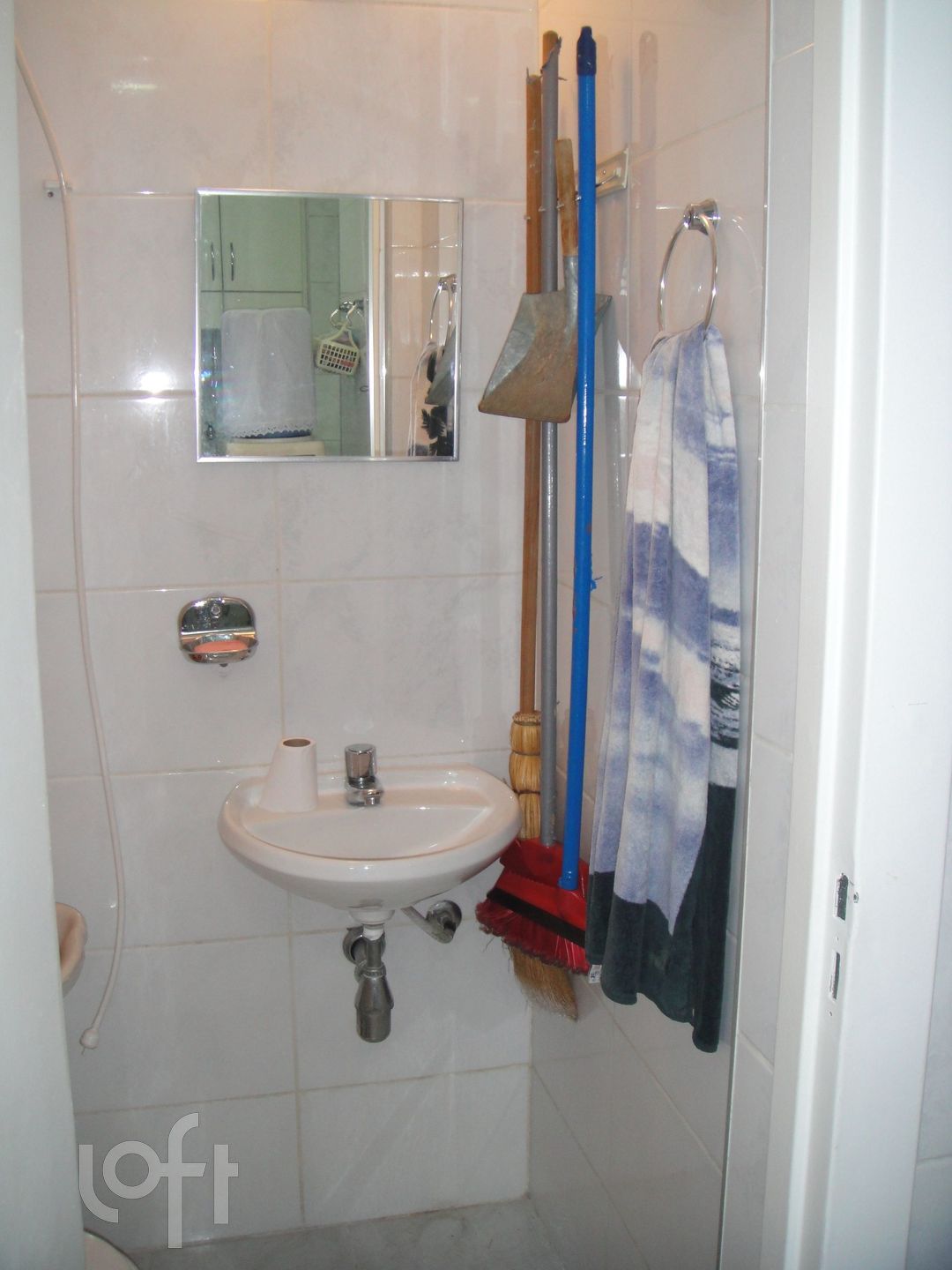 Apartamento à venda com 3 quartos, 107m² - Foto 19