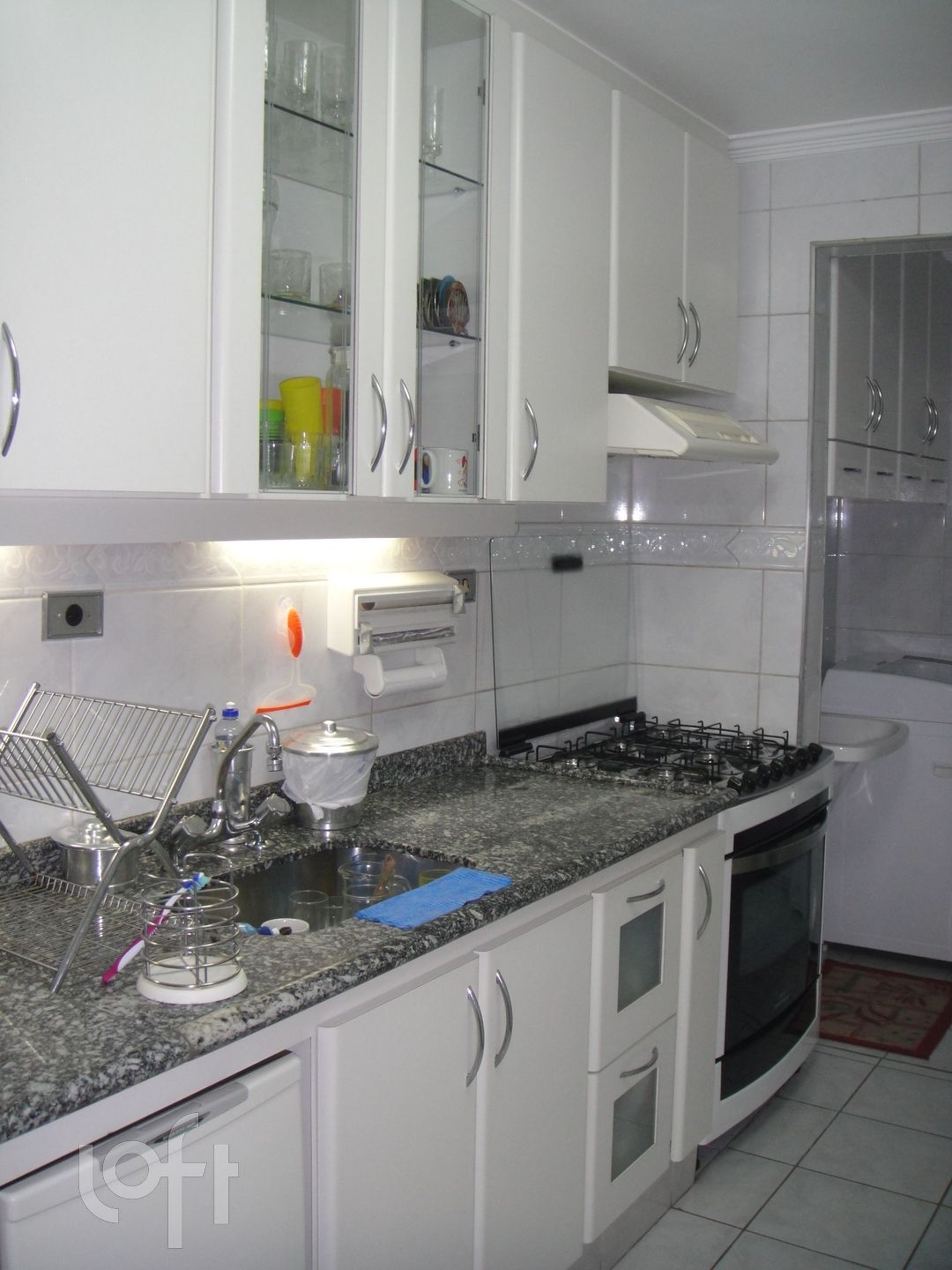 Apartamento à venda com 3 quartos, 107m² - Foto 4