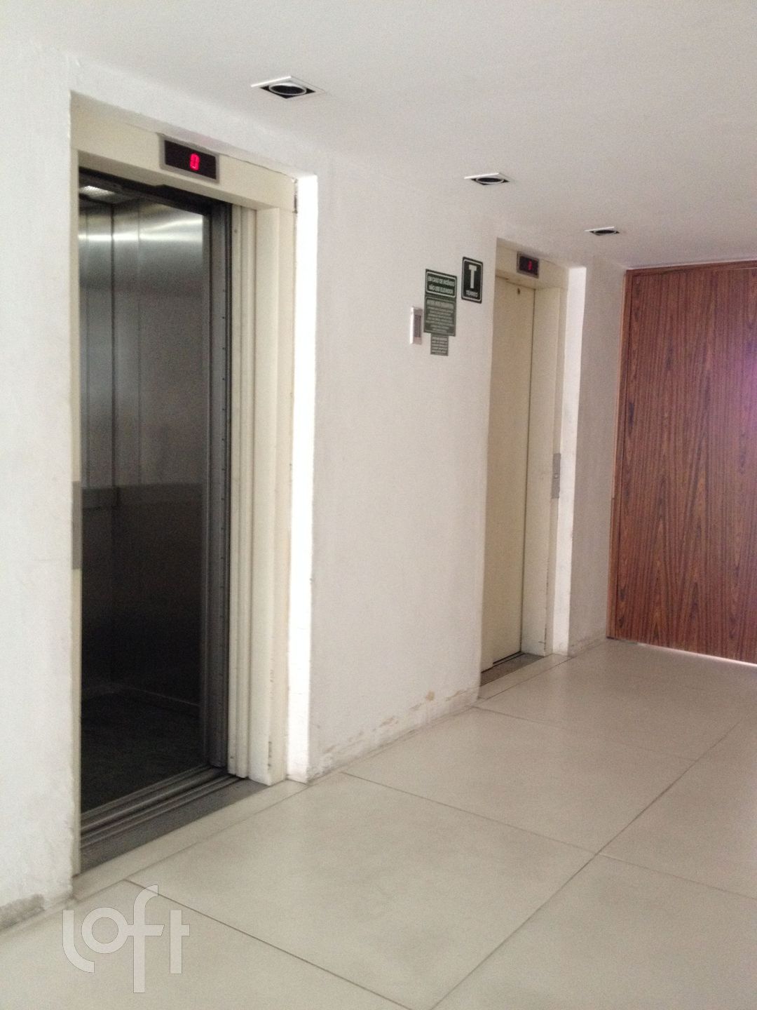 Apartamento à venda com 3 quartos, 107m² - Foto 28