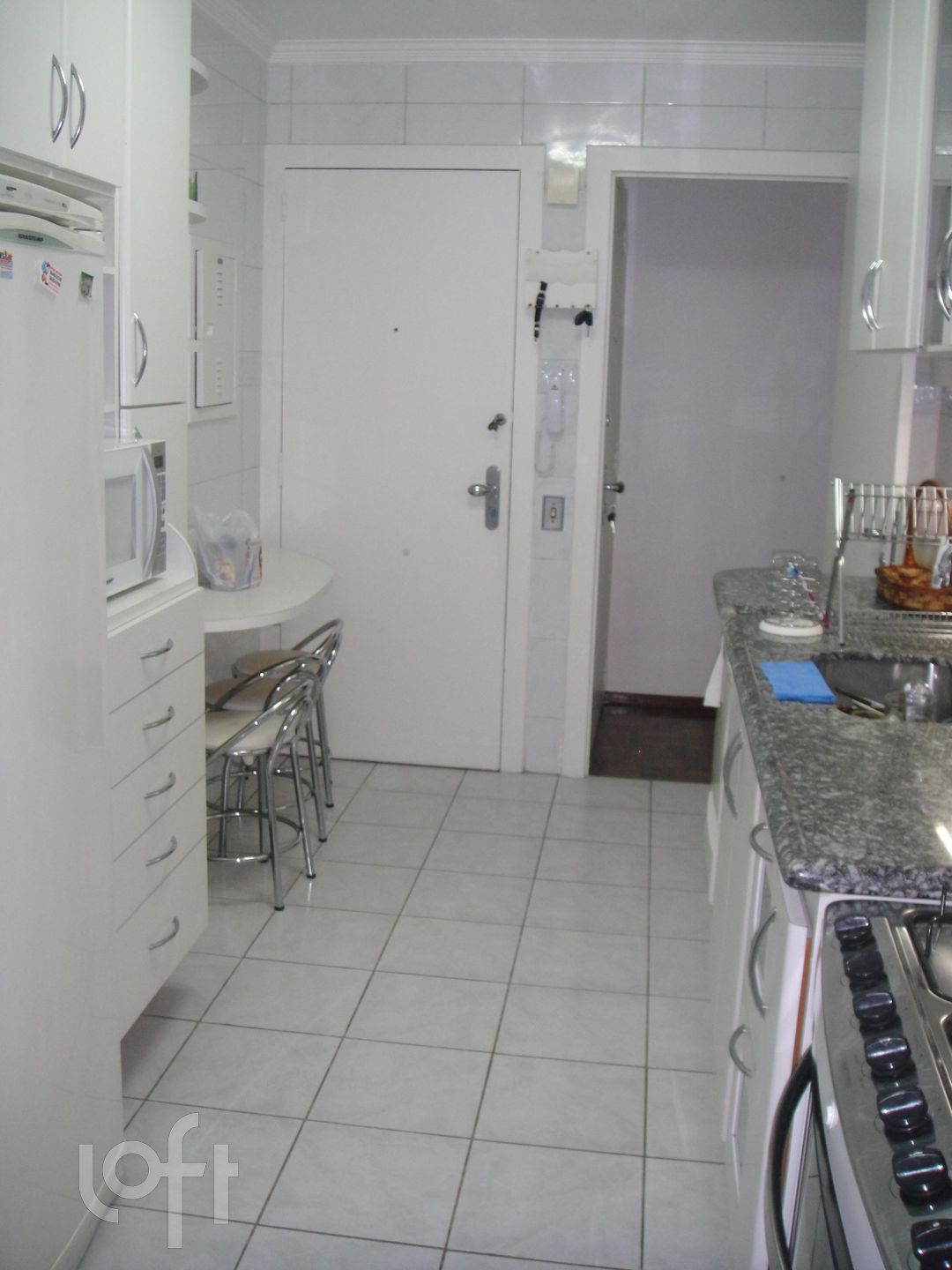 Apartamento à venda com 3 quartos, 107m² - Foto 6