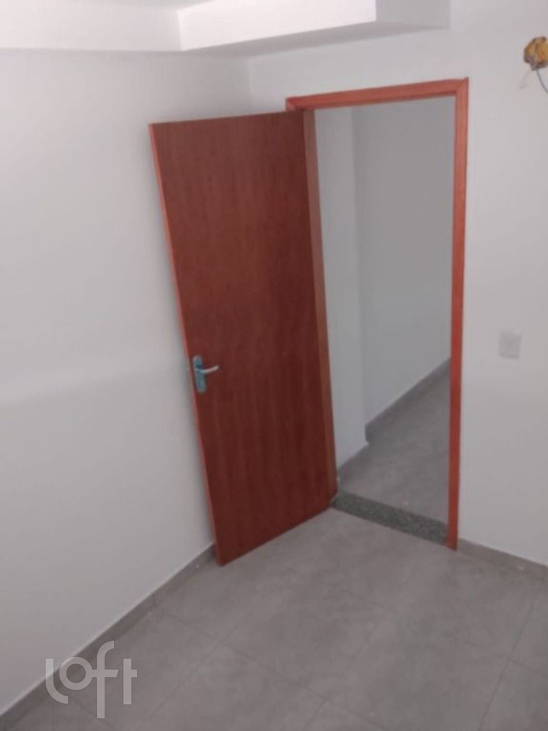 Casa à venda com 3 quartos, 140m² - Foto 3