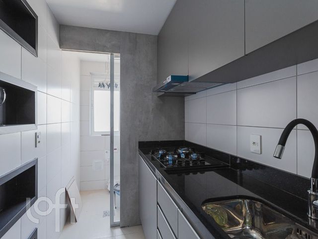 Apartamento com 61m², 2 dormitórios, 1 suíte, 1 vaga, Cidade Baixa em Porto Alegre