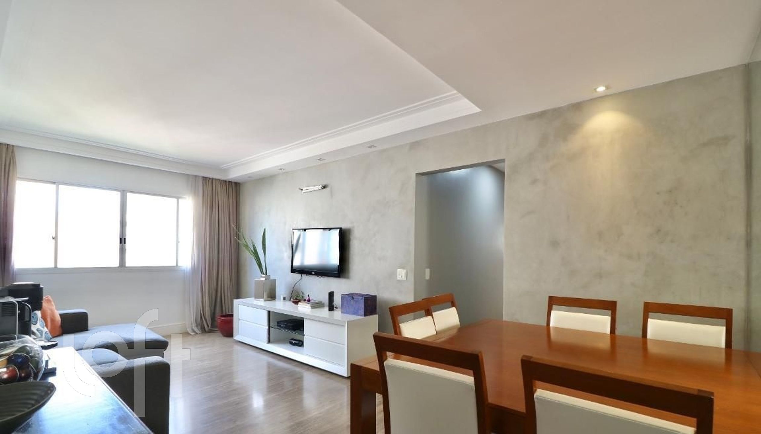 Apartamento à venda com 2 quartos, 80m² - Foto 2