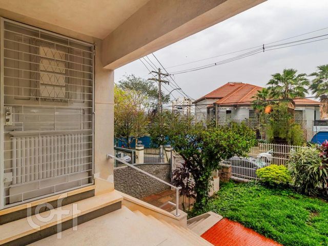 Apartamento com 169m², 2 dormitórios, 2 vagas, Petrópolis em Porto Alegre