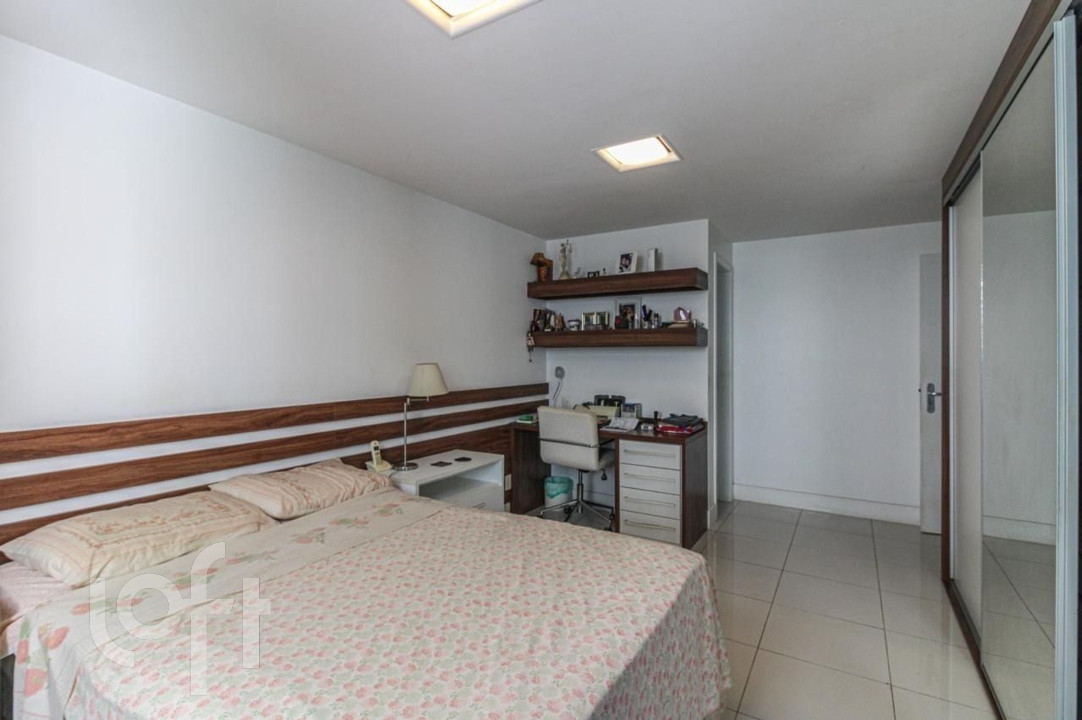 Apartamento à venda com 3 quartos, 195m² - Foto 28