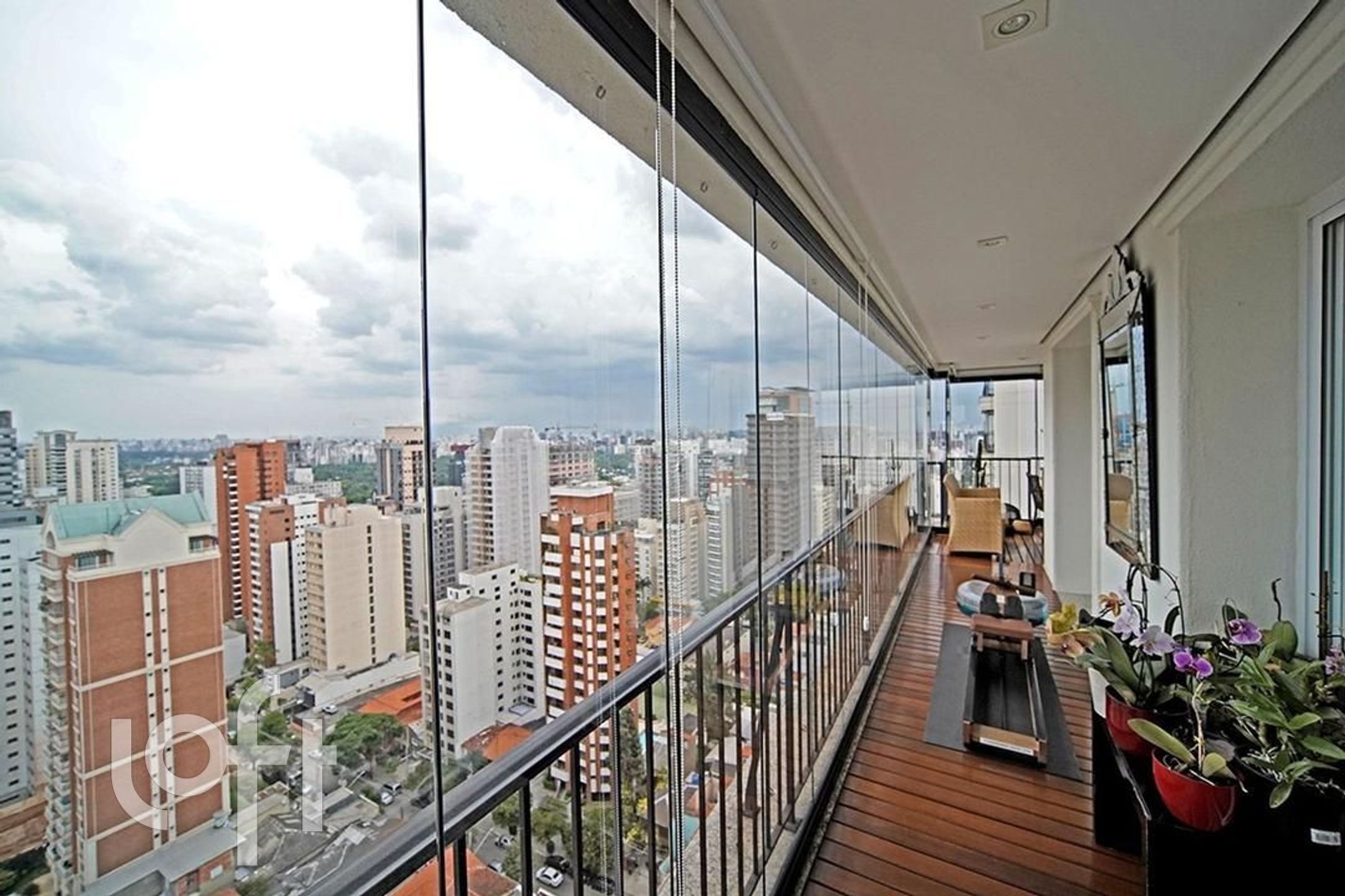 Apartamento à venda com 3 quartos, 225m² - Foto 16