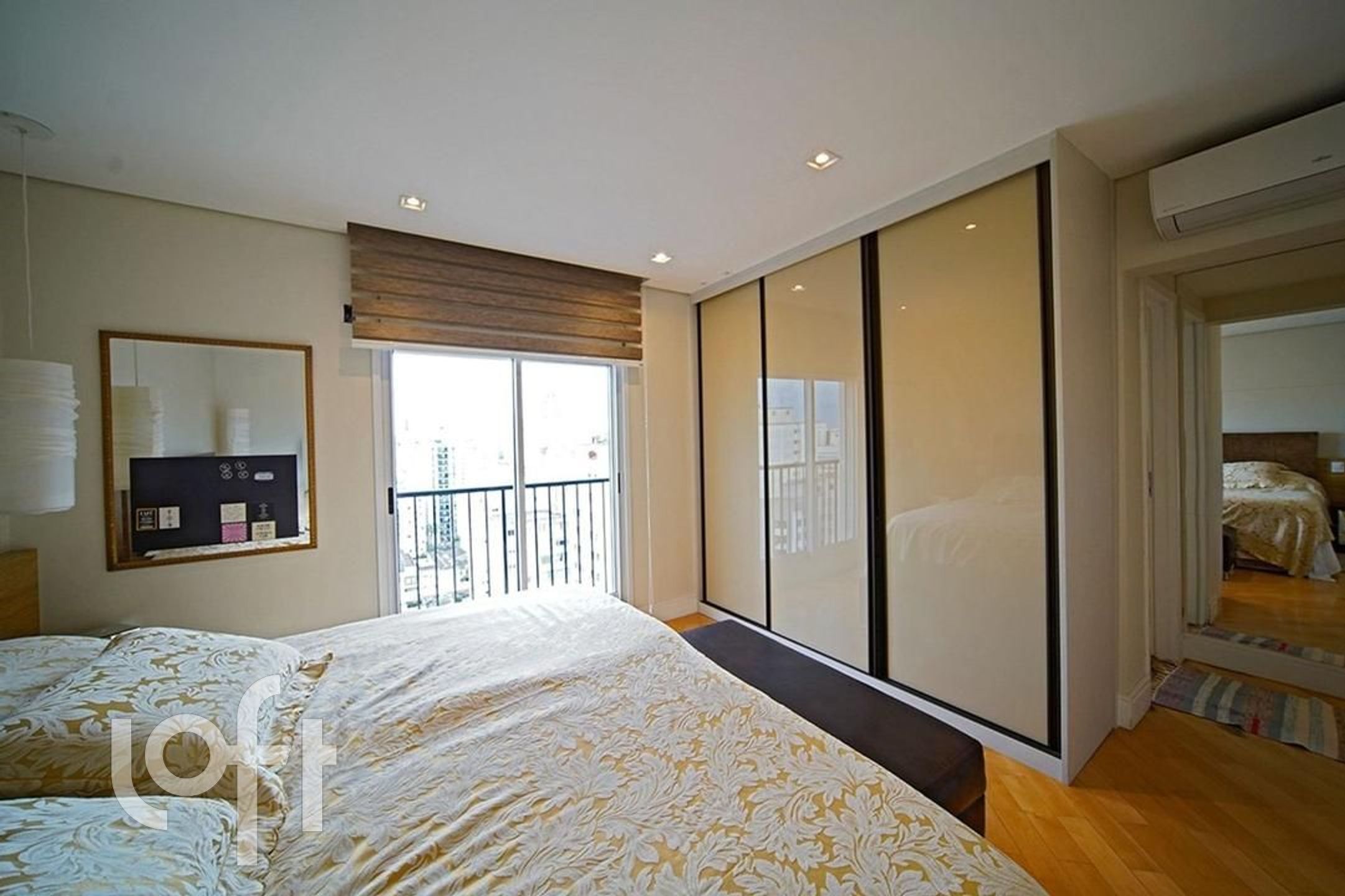 Apartamento à venda com 3 quartos, 225m² - Foto 9