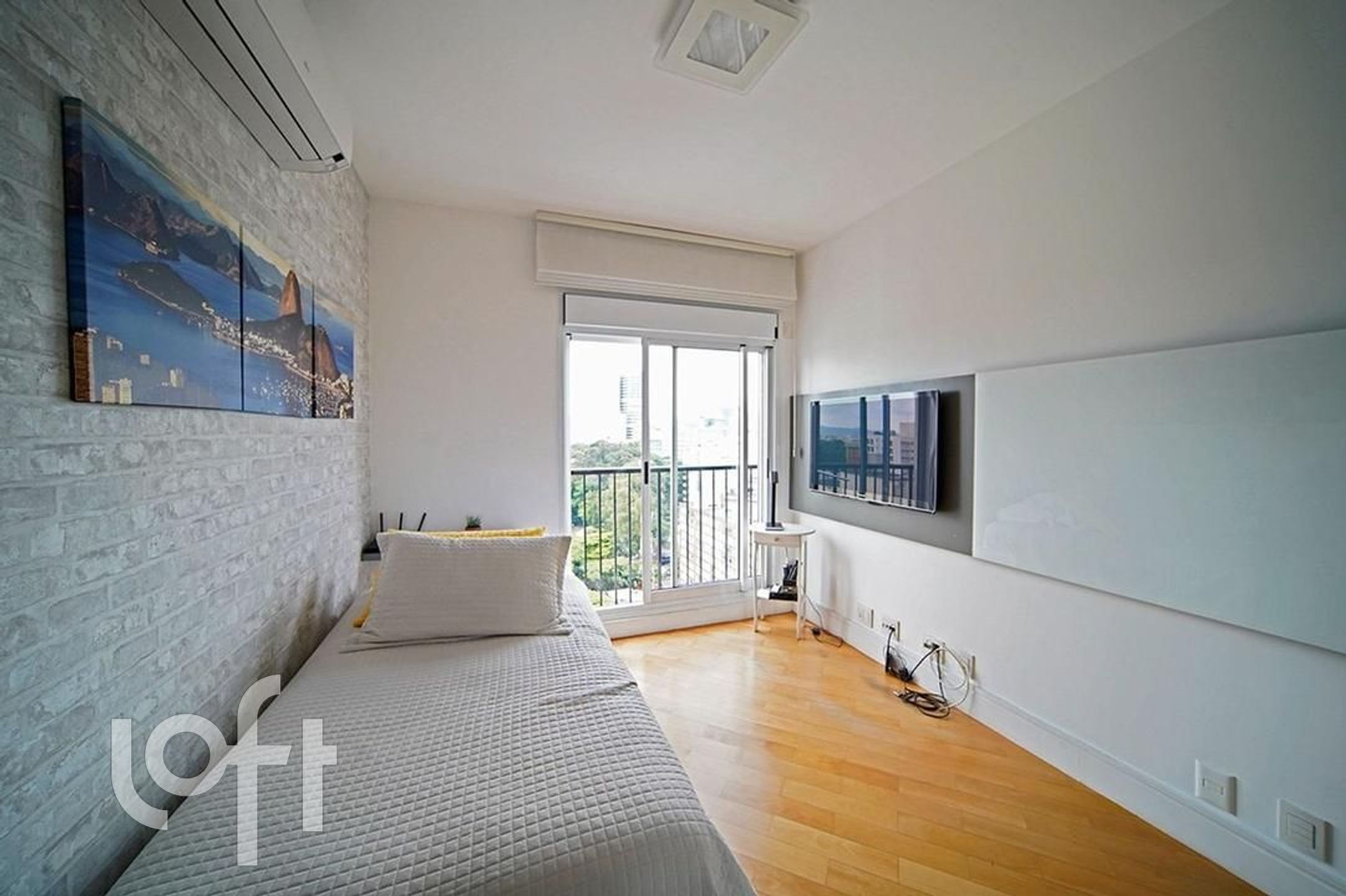 Apartamento à venda com 3 quartos, 225m² - Foto 8