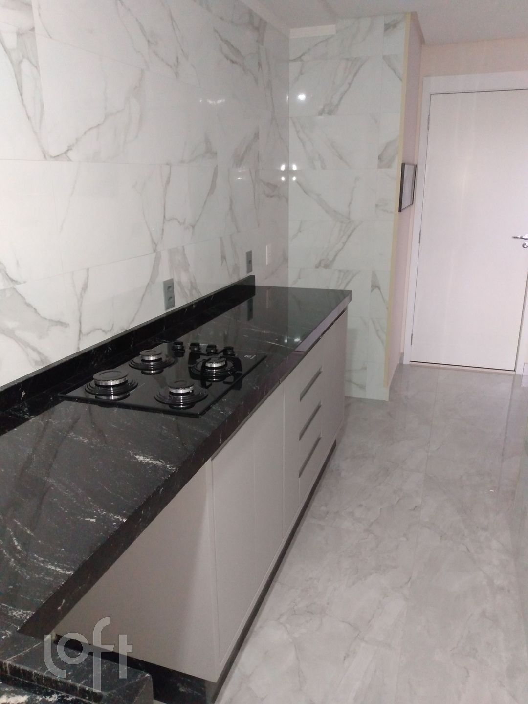 Apartamento à venda com 2 quartos, 42m² - Foto 6