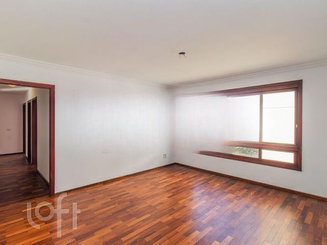 Apartamento com 104m², 3 dormitórios, 1 suíte, 1 vaga, Santana em Porto Alegre
