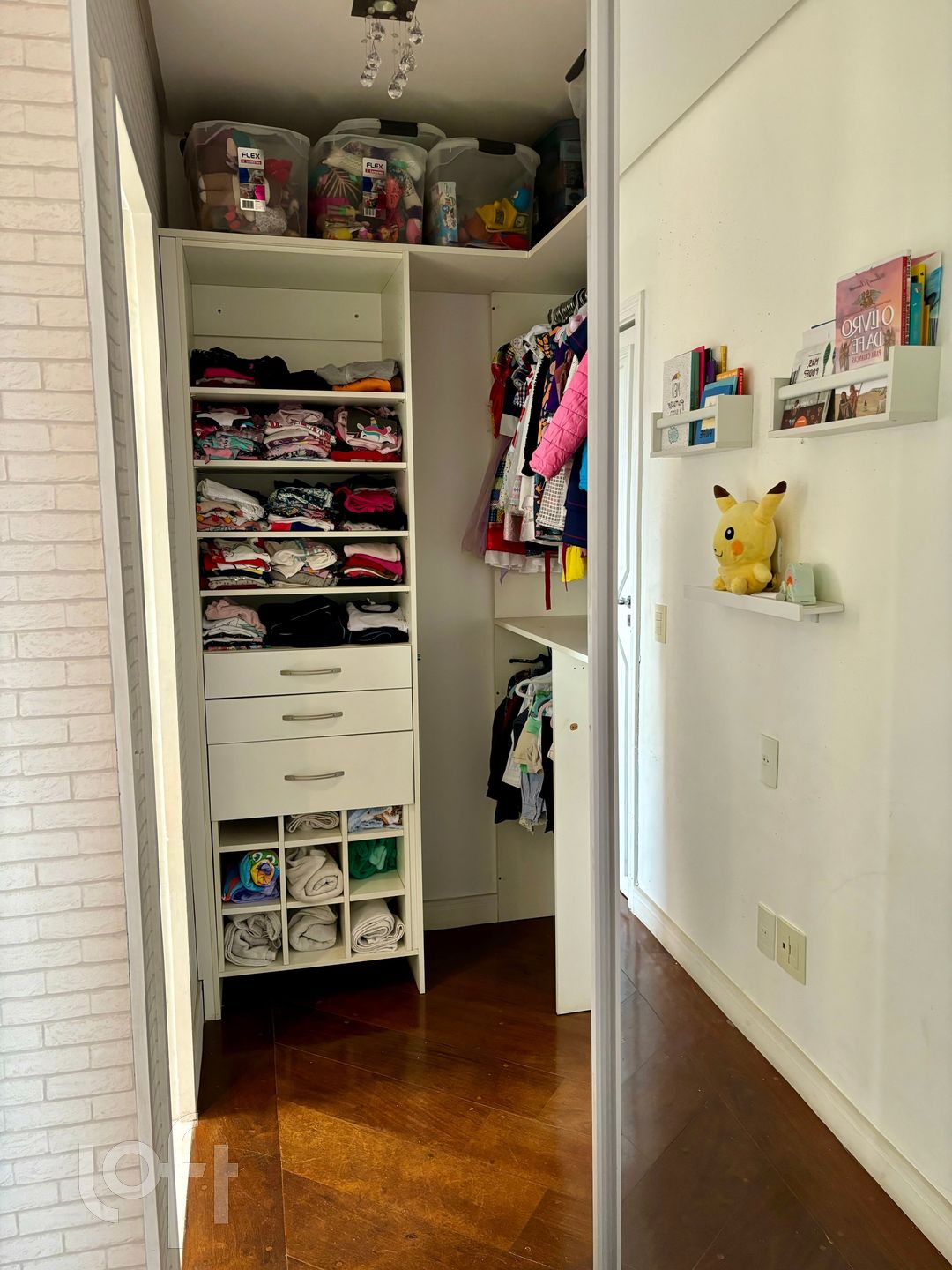 Apartamento à venda com 3 quartos, 187m² - Foto 11