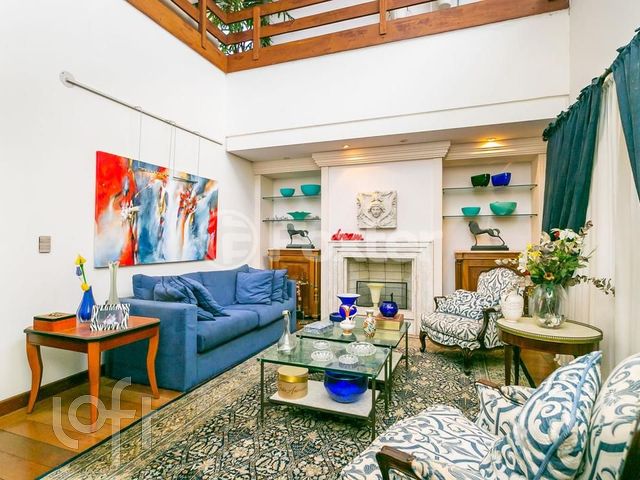 Apartamento com 603m², 5 dormitórios, 2 suítes, 3 vagas, Rio Branco em Porto Alegre