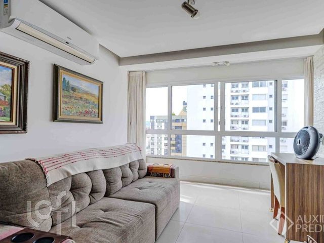 Apartamento com 84m², 3 dormitórios, 1 suíte, 2 vagas, Santana em Porto Alegre