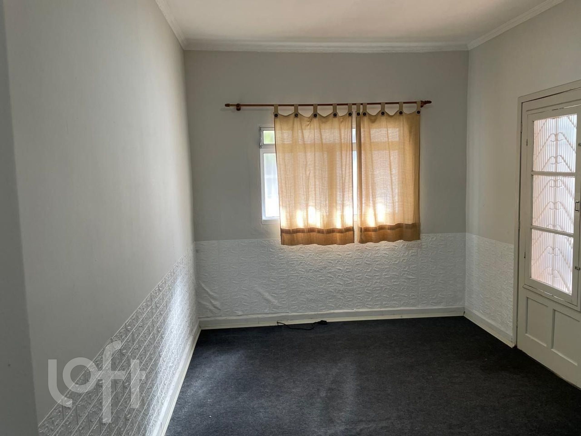 Casa à venda em Carrão com 94 m², 2 quartos, 1 vag