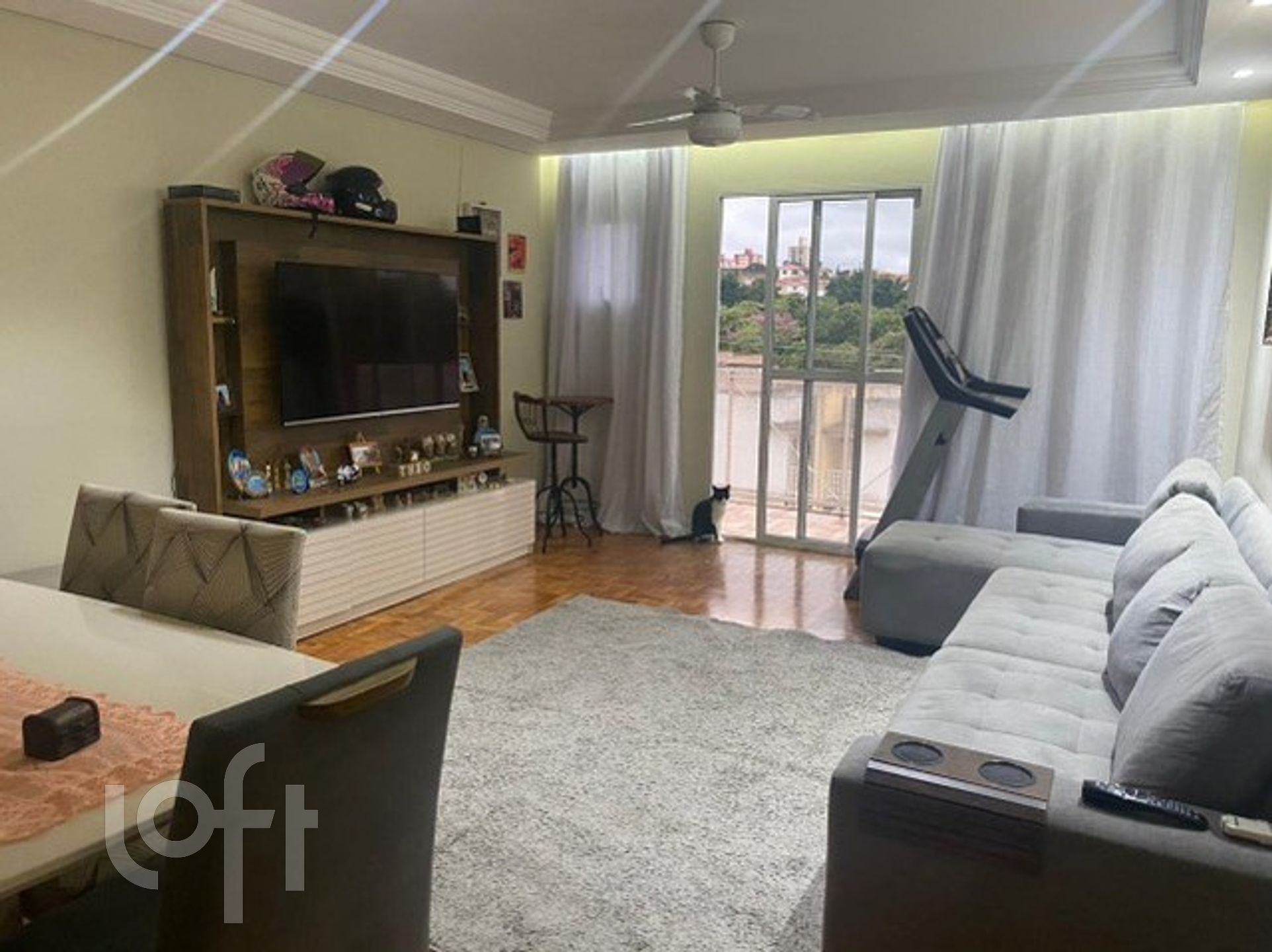 Apartamento à venda com 3 quartos, 98m² - Foto 2