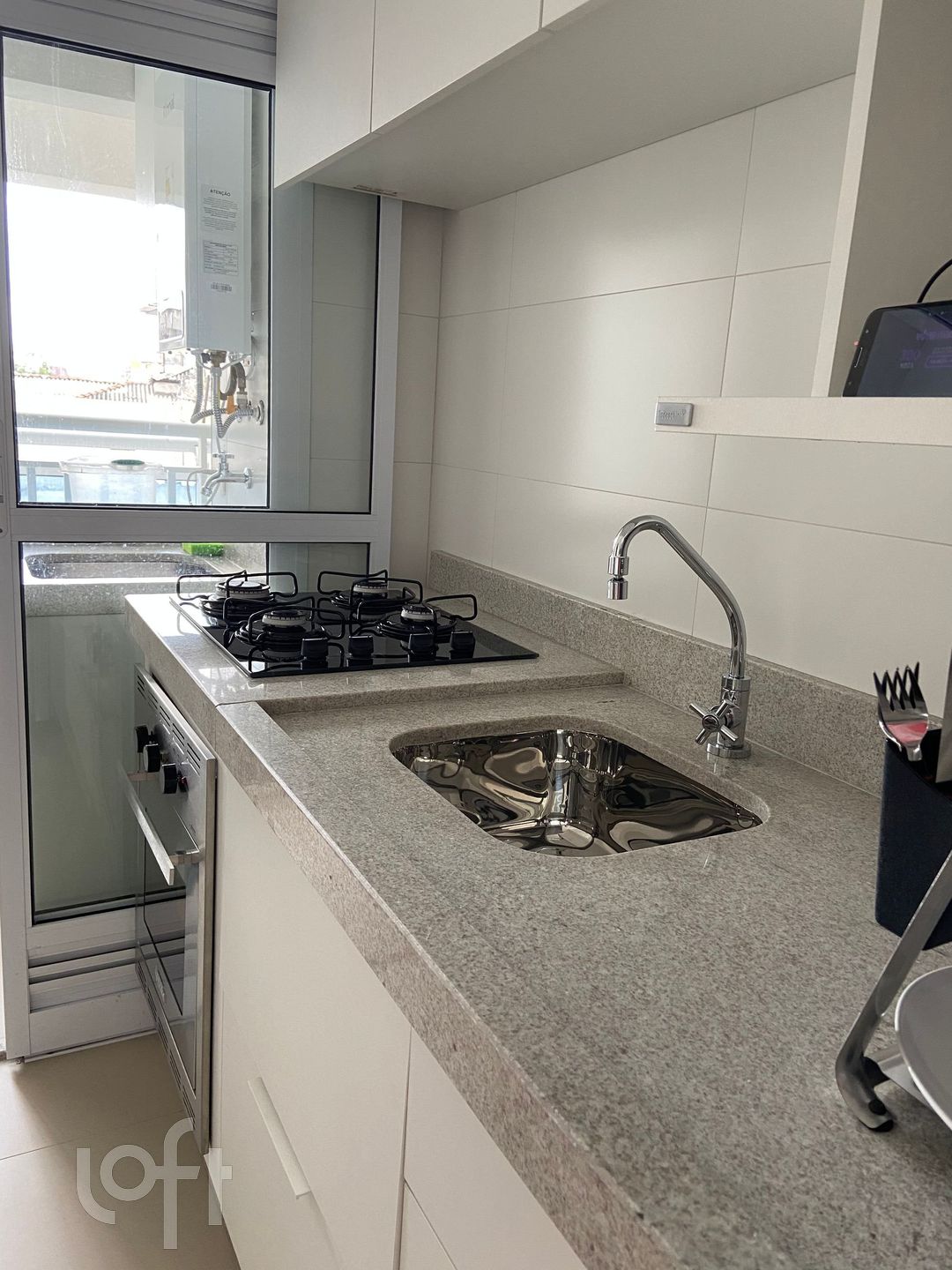 Apartamento à venda com 1 quarto, 46m² - Foto 5