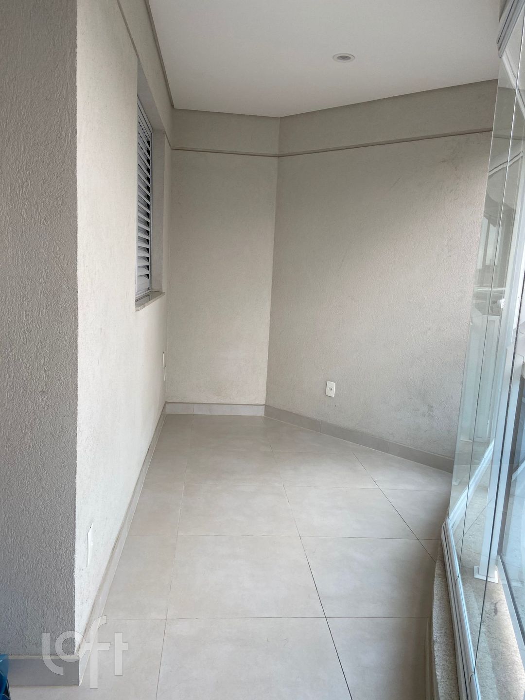 Apartamento à venda com 1 quarto, 46m² - Foto 4