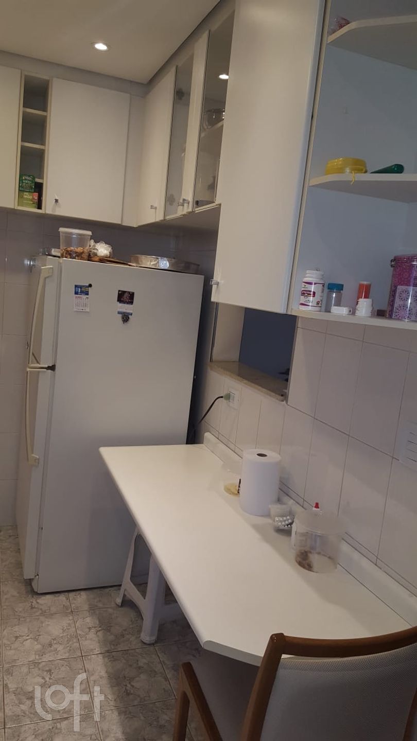 Apartamento à venda com 2 quartos, 75m² - Foto 11