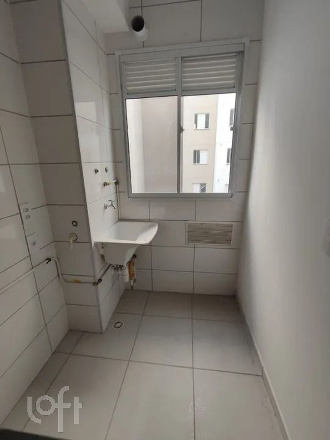 Apartamento à venda com 2 quartos, 40m² - Foto 5