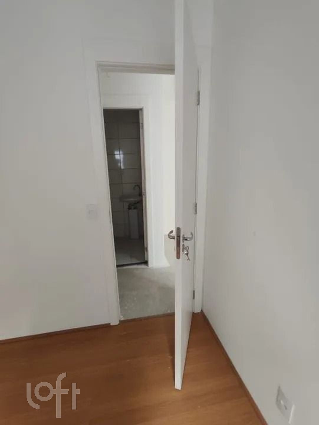 Apartamento à venda com 2 quartos, 40m² - Foto 9