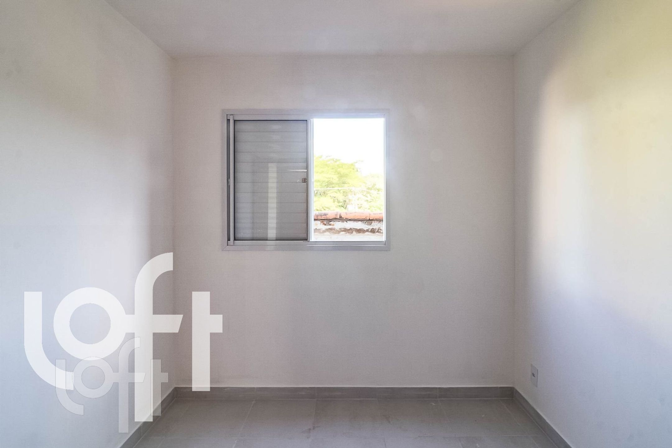 Apartamento à venda com 2 quartos, 45m² - Foto 2