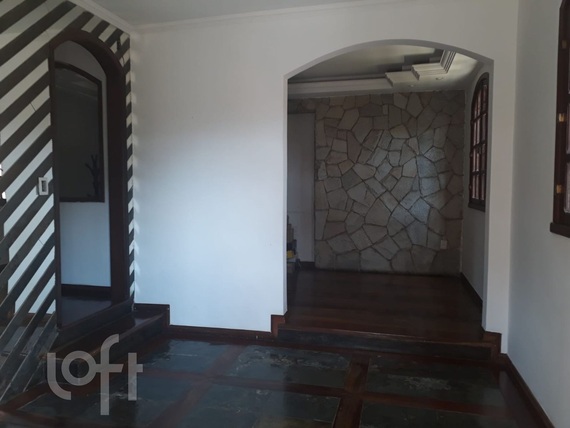 Casa à venda com 3 quartos, 89m² - Foto 4