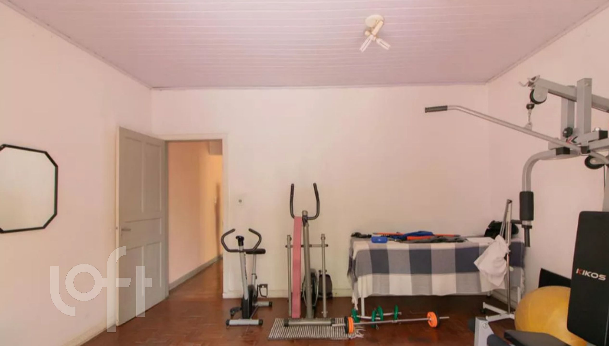 Casa à venda com 2 quartos, 200m² - Foto 9