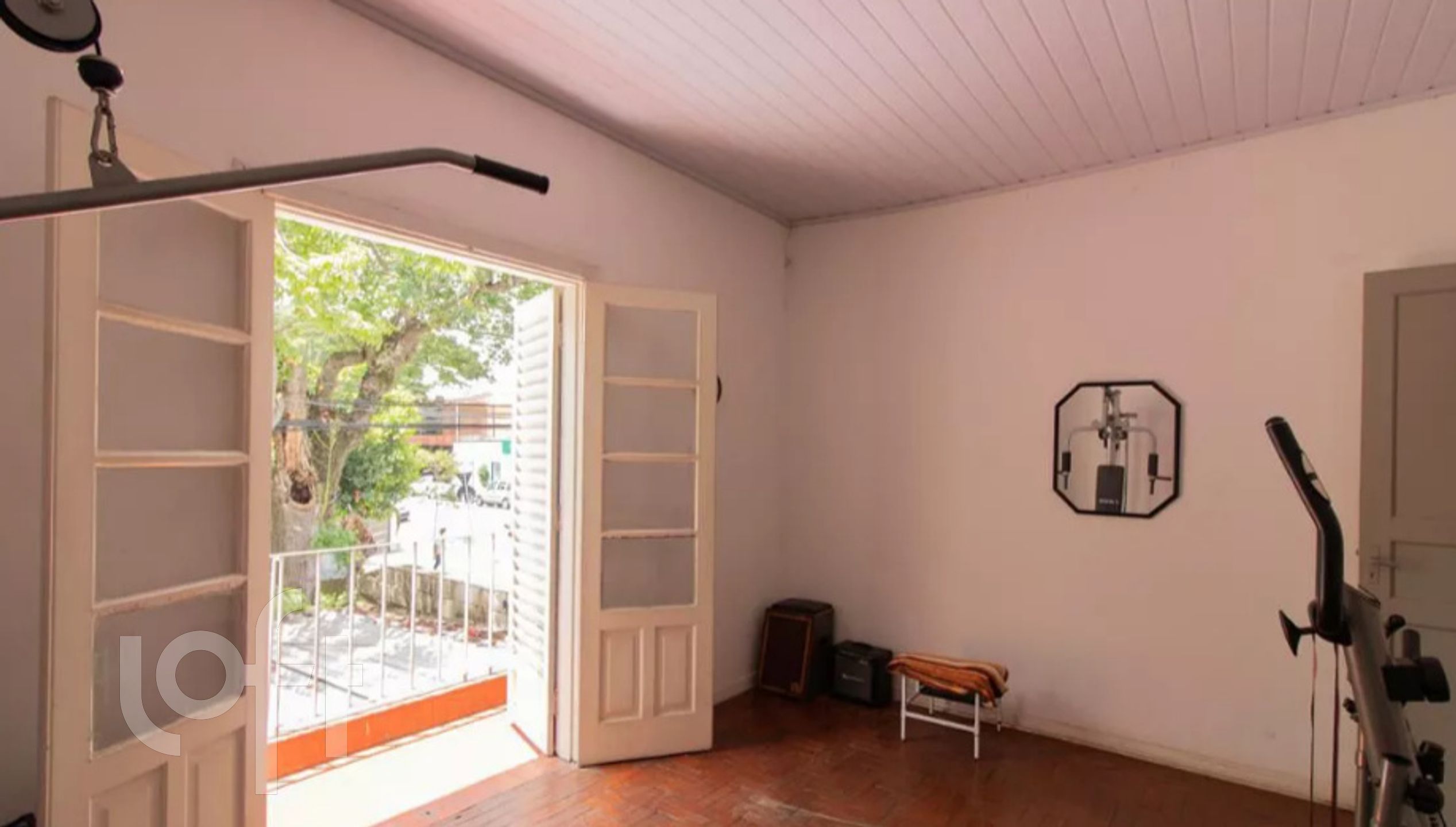 Casa à venda com 2 quartos, 200m² - Foto 7