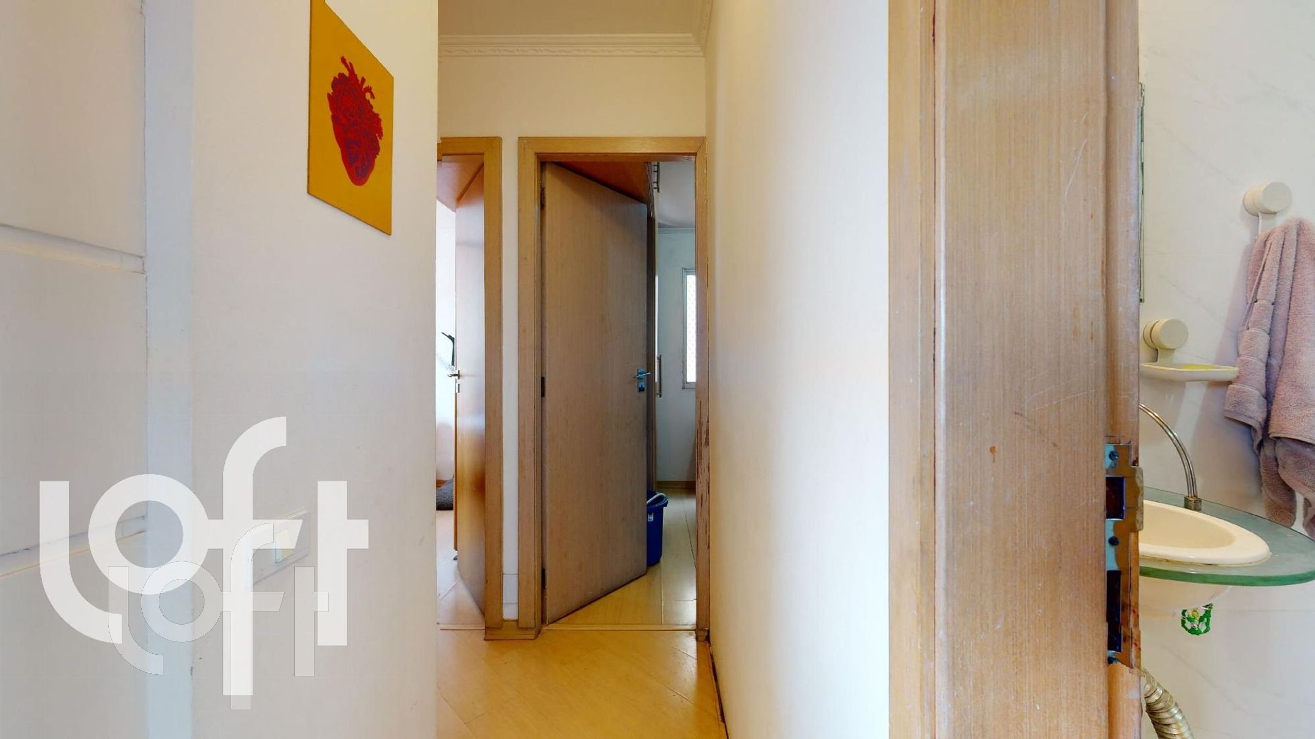 Apartamento à venda com 3 quartos, 75m² - Foto 4