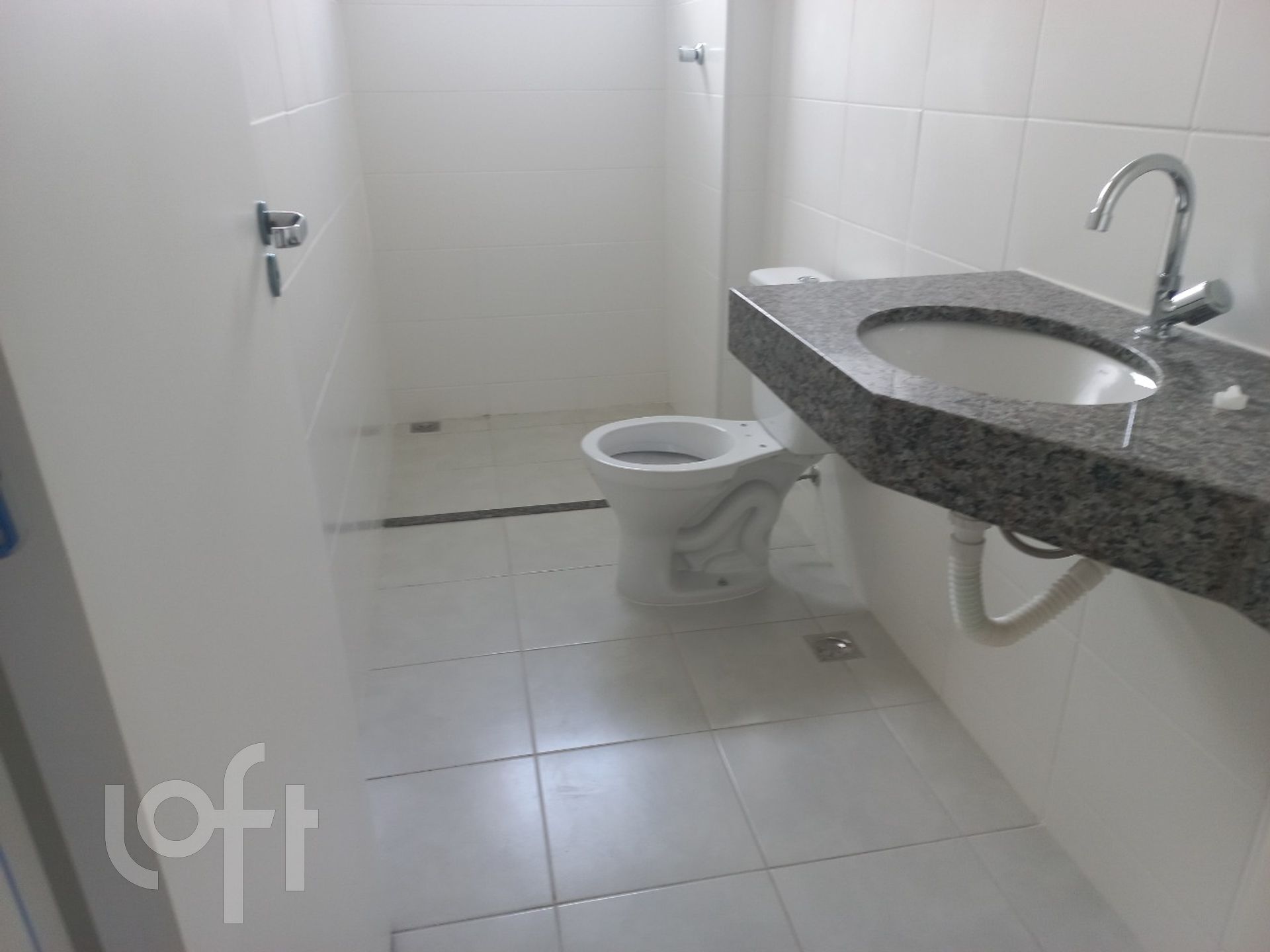 Apartamento à venda com 2 quartos, 67m² - Foto 23